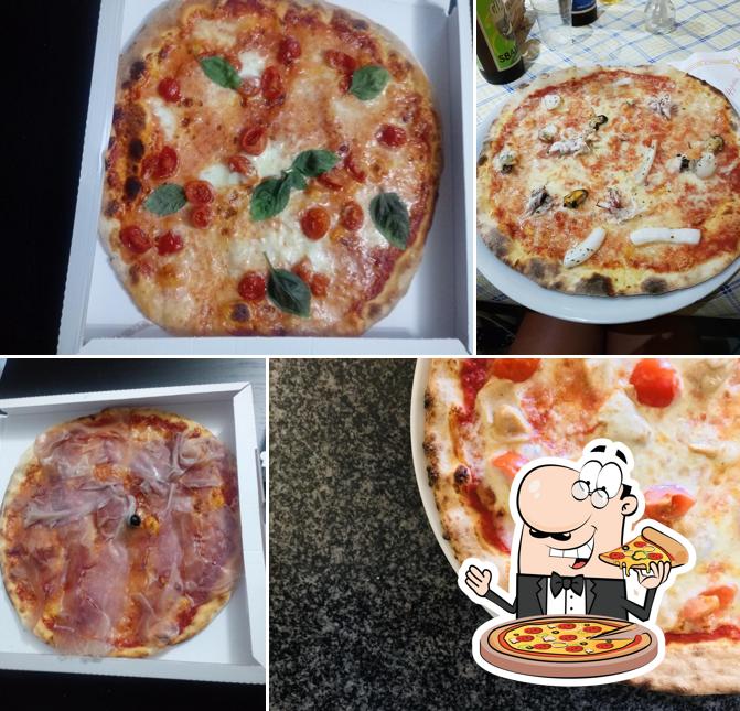 Ordina tra le molte varianti di pizza