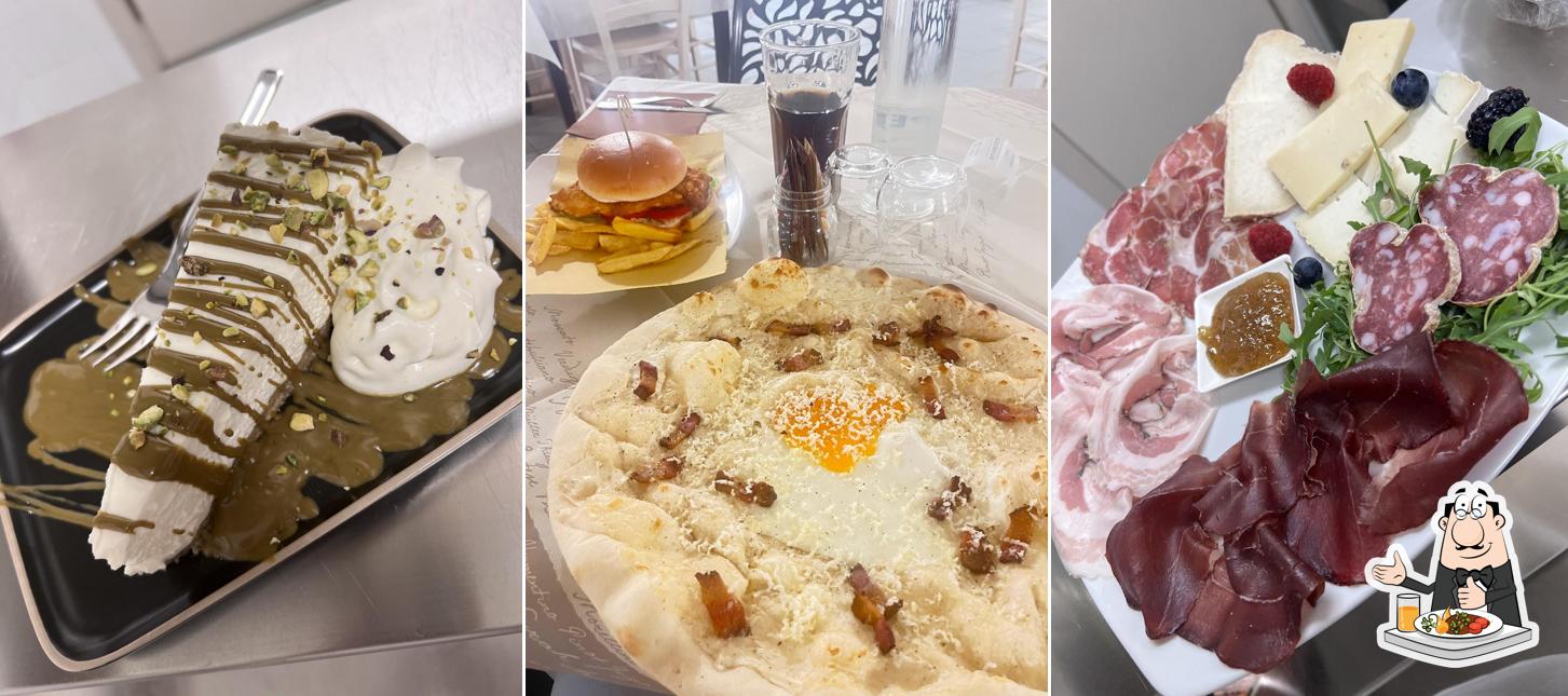 Platti al Pizzeria Holy