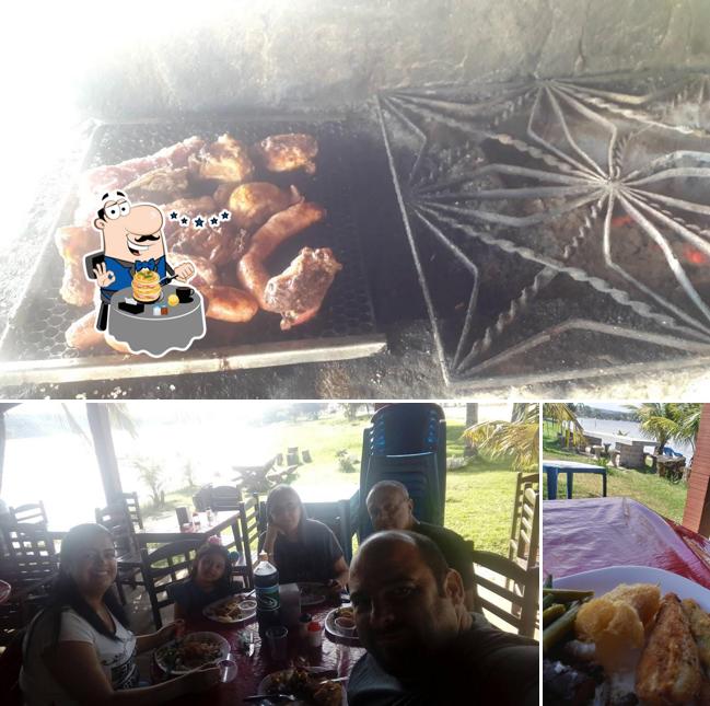 Dê uma olhada a ilustração ilustrando comida e interior a Bar Da Constância