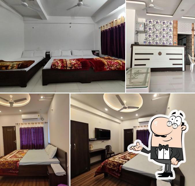 Shri Ganga Vatika Hotel & Restaurant
