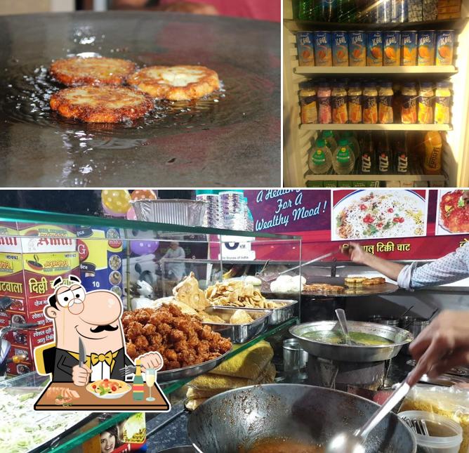Jayaka Delhi chaatwala is distinguished by food and beer