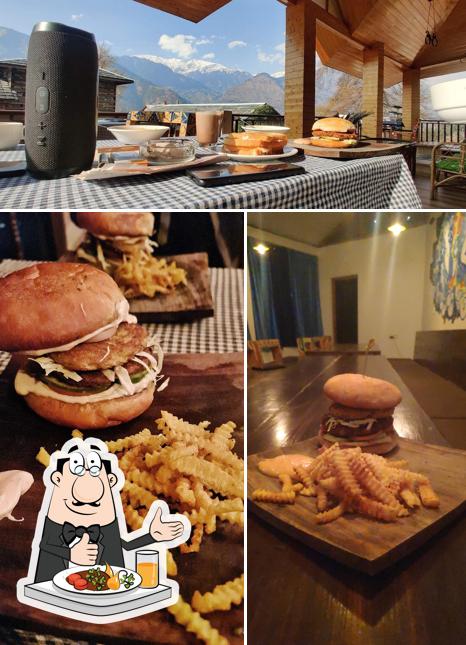 Meals at Pahadi Robinhood Hotel-Naggar