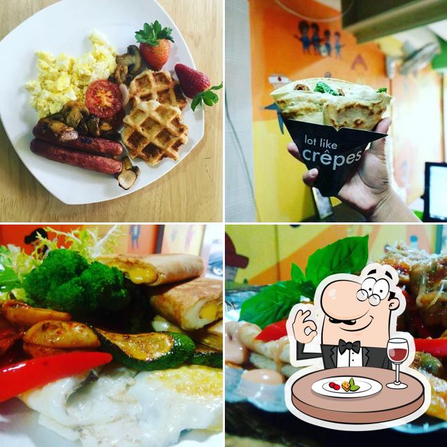 Food at Lot Like Crêpes