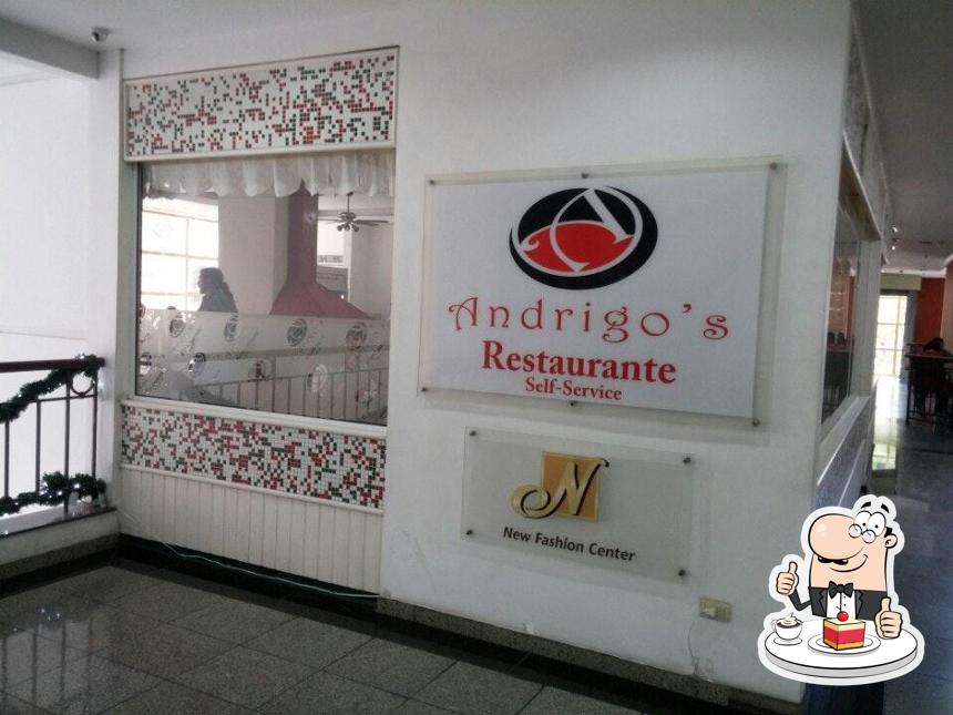 RESTAURANTE ANDRIGOS provê uma escolha de sobremesas