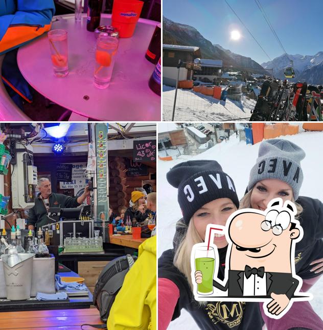 Snow-Bar Night & Day