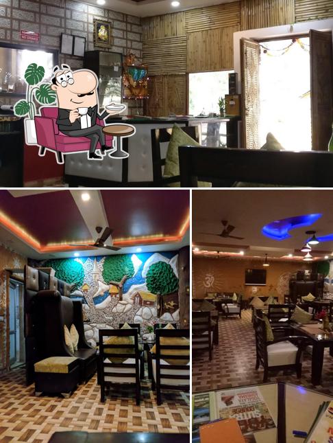 Check out how Tripto's Pizza at Swiss Garden, Tapovan looks inside