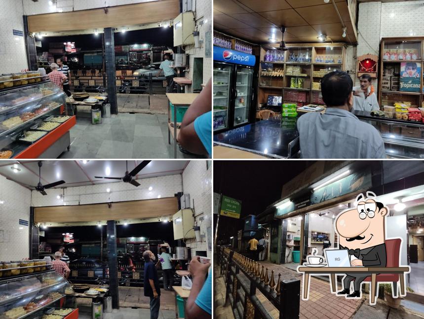 The interior of Yandav Mistan Bhandar