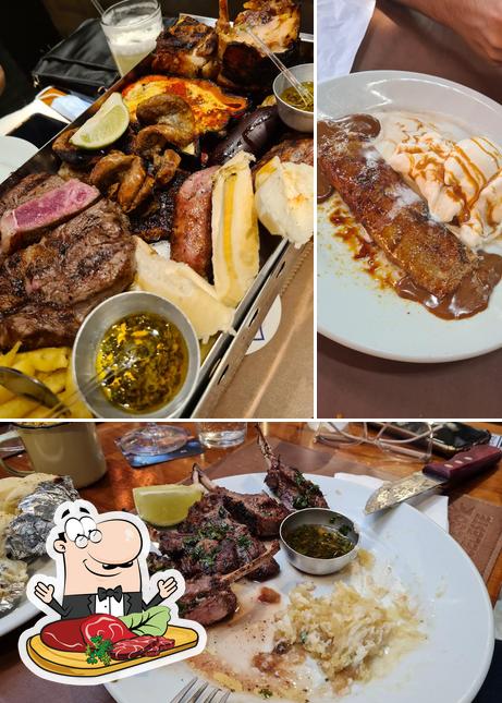 Escolha pratos de carne no Parrillada Fuego Celeste - Unidade Moema