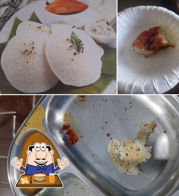 Meals at The Banana Leaf