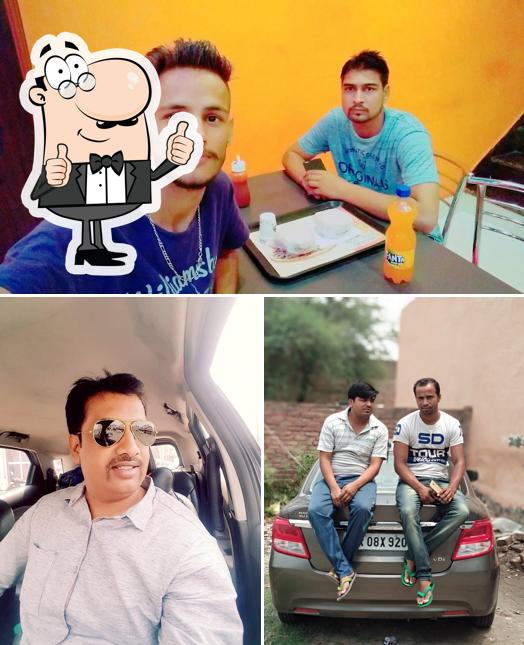 Here's a photo of Burger Junction & Restaurant