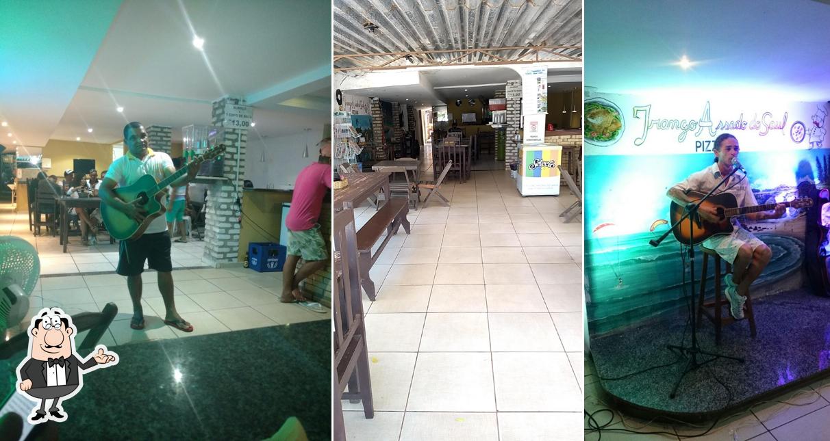 O interior do Frango Assado Do Saul