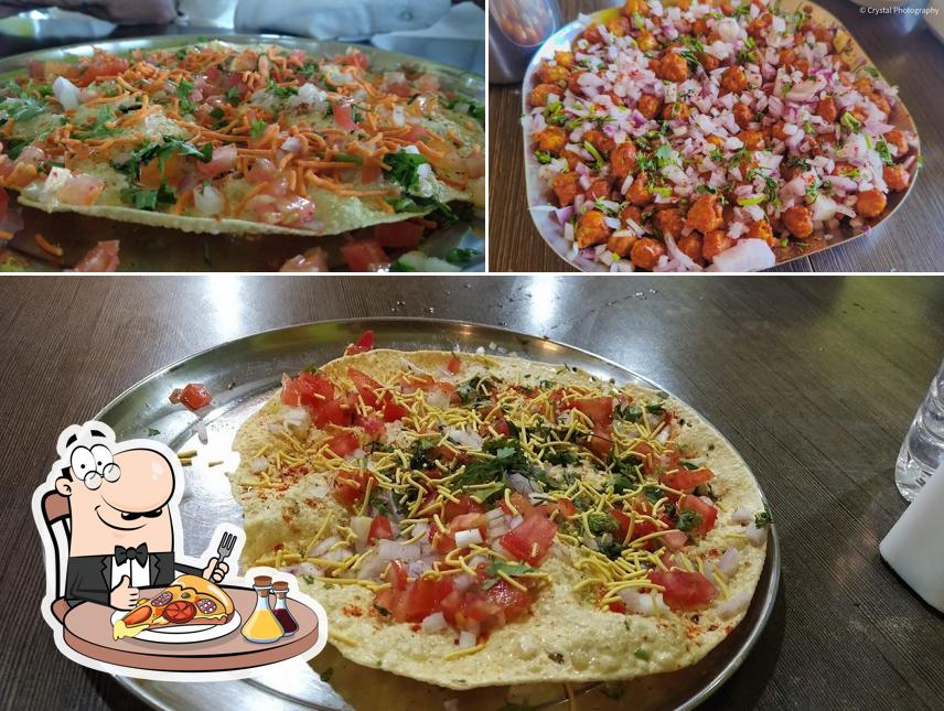 Try out pizza at Hotel Shree Hari Pandurang