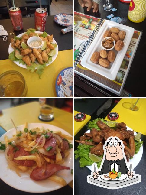 Comida em Estação do Frango