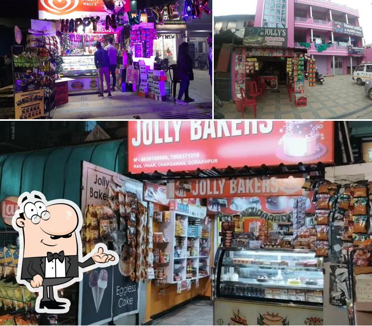 Check out how Jolly Cafe looks inside