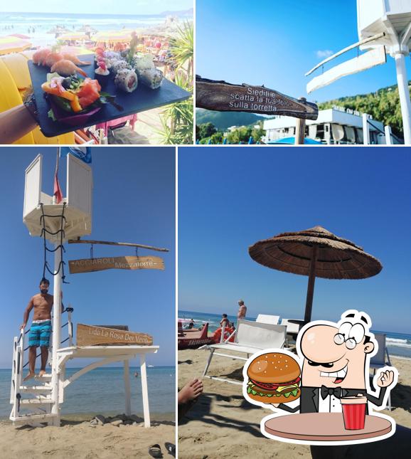 Prenditi un hamburger a Lido La Rosa dei Venti