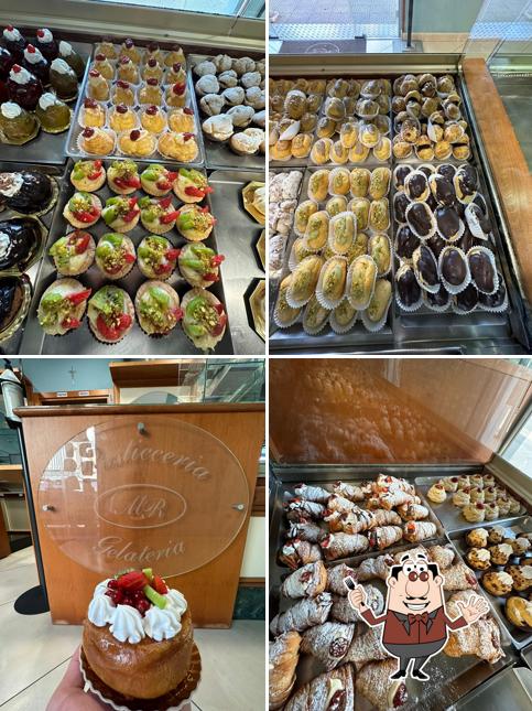 Platti al Laboratorio Pasticceria Megna Rosario