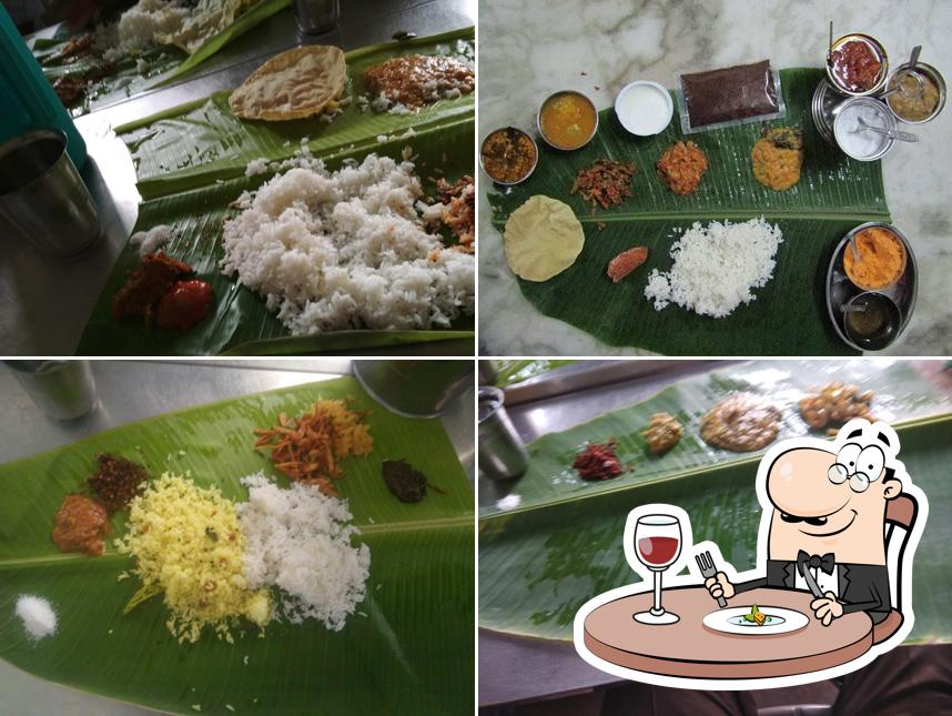 Food at Panthulu Gari Mess