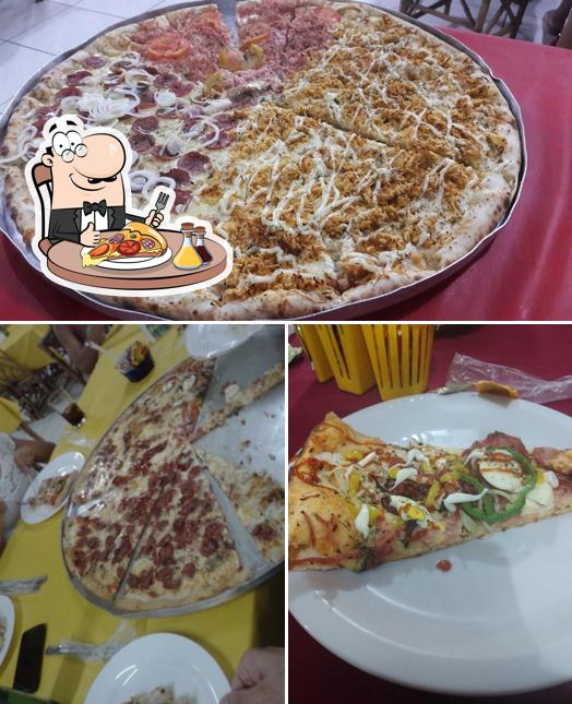Peça diferentes tipos de pizza