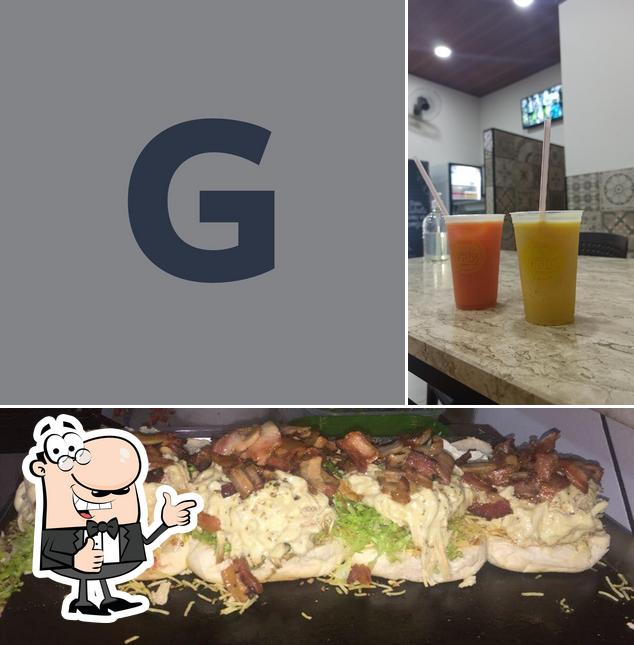 Look at the image of Grão Lanches
