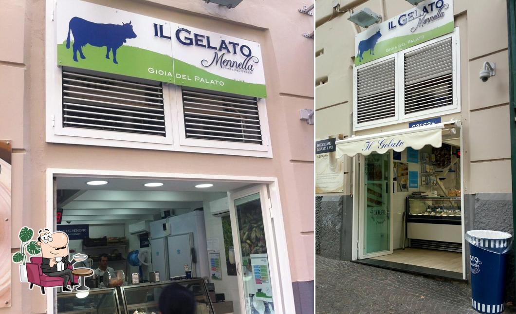 Dai un'occhiata agli interni di Il Gelato Mennella