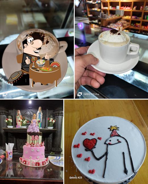 Food at Cakes & Cakes Bakers & Restaurant - Sakthikulangara