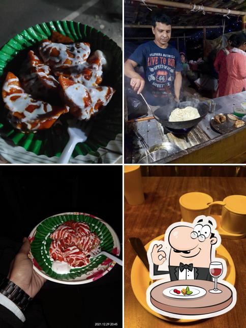 Food at Momo Stall