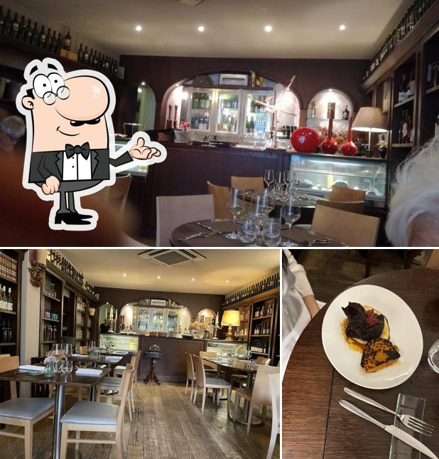 Siediti a un tavolo di Uinauino Ristorante Bistro’ by Dmitri Galuzin