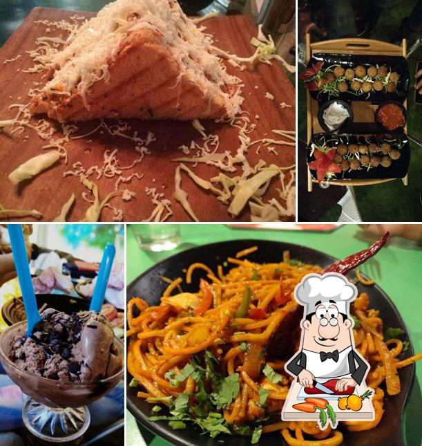 Bibimbap at Soccer Atrangi cafe & restaurant