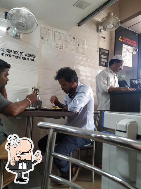 Here's a photo of Super Shalimar Restaurant