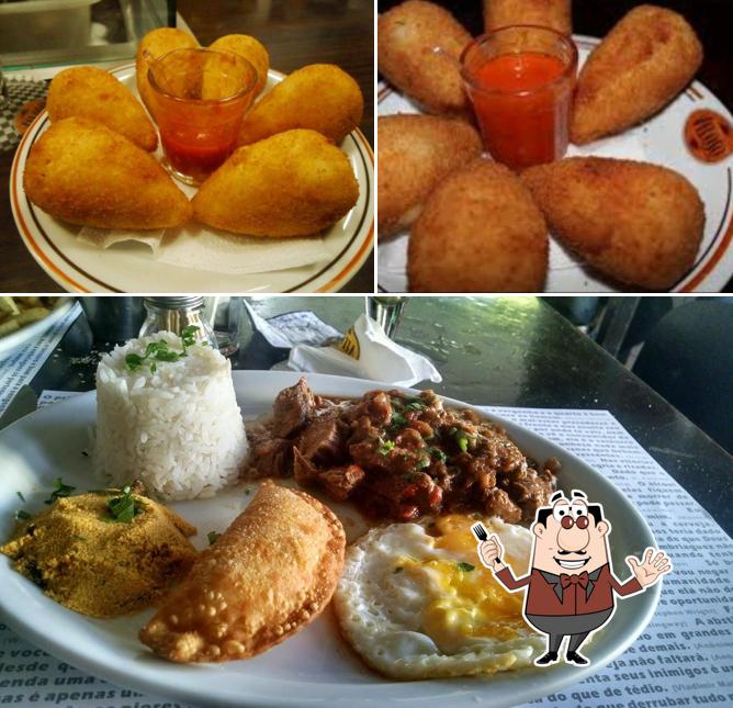 Platos en Veloso Bar