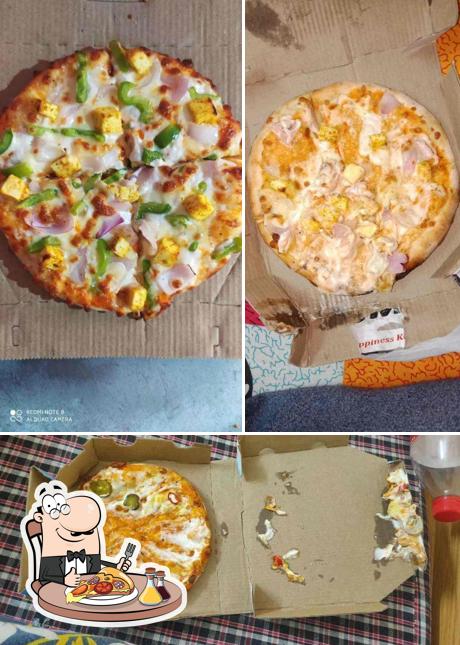 At Cheese Sandwich Pizza, you can enjoy pizza