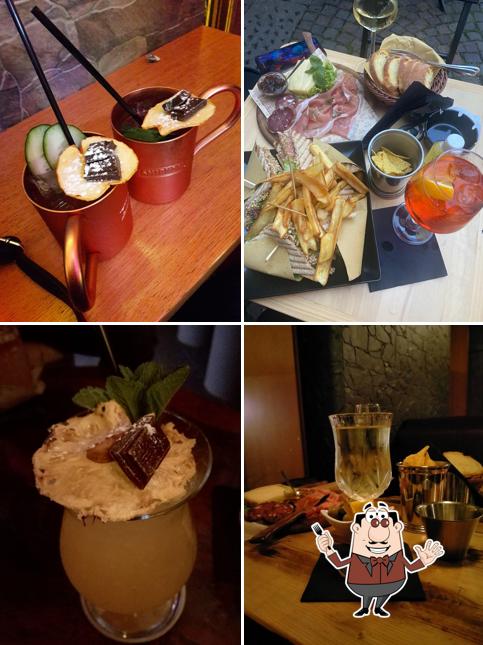 T·Club Cocktail Bar