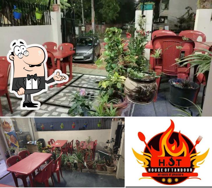 The interior of HOUSE OF TANDOOR (H.O.T.)
