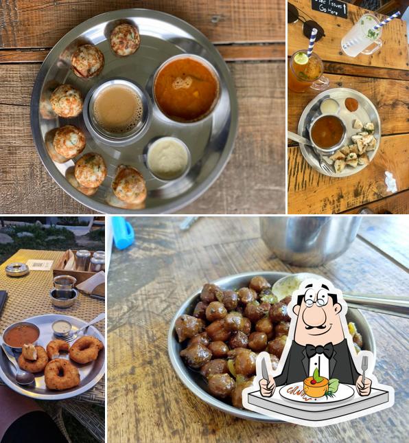 Meals at AVVAs : Café Diner Coffee Bar - Speciality South Indian