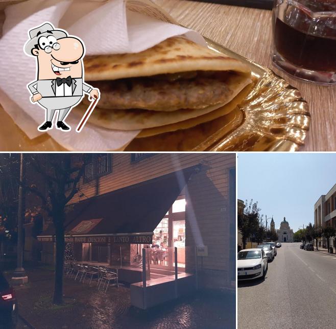 La foto della esterno e cibo di Piadineria Antichi Sapori Anni 30 di Casadei Rossi Michela