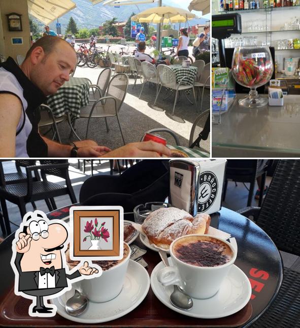 Gli interni di Mecki Bar