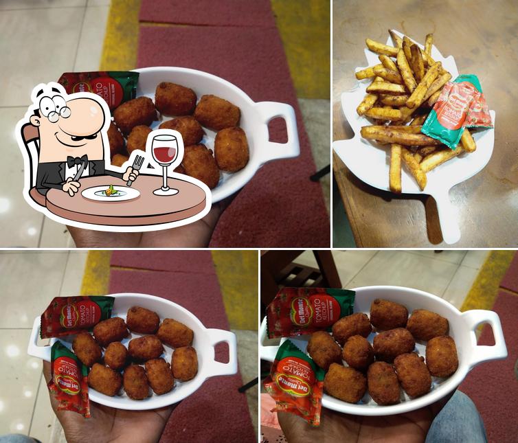 AVM Food Court