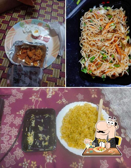 Pad thai at Al Bake Arabian Knights