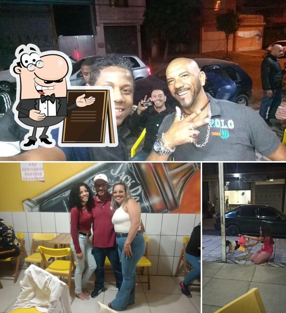 O exterior do Bar do pé