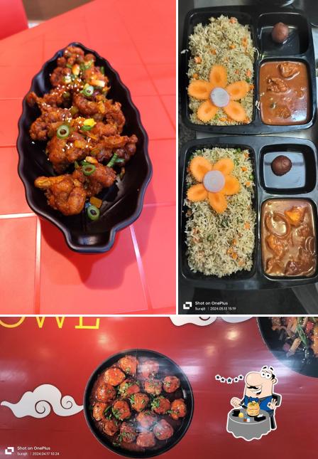 Food at Hot Wok
