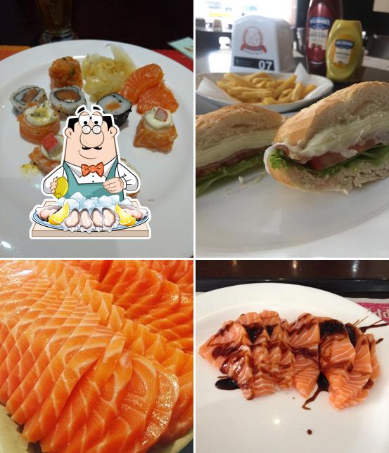 Escolha diversos itens de frutos do mar disponíveis no Barão Restaurante
