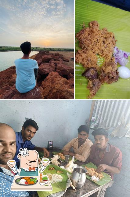 The image of food and interior at Karim Biriyani Center