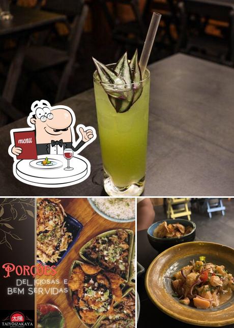 Entre diferentes coisas, comida e interior podem ser encontrados no Taiyô Izakaya - Boteco Japonês