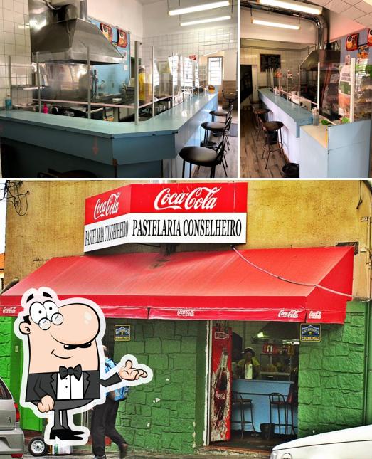 Veja imagens do interior do Pastelaria Conselheiro..Baita PASTEL e um SUPER ATENDIMENTO