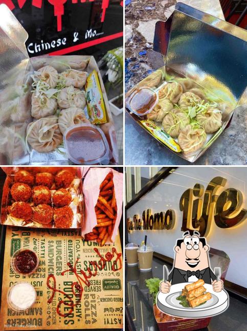Spring rolls at Marky Momos