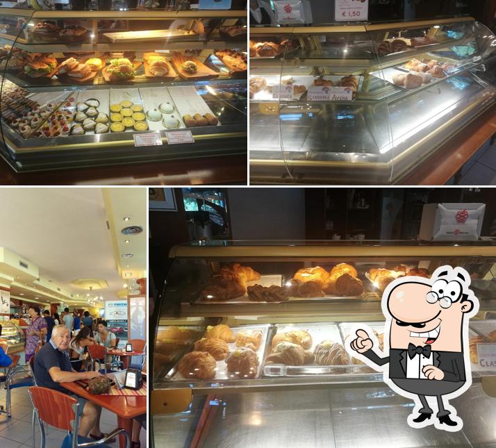 Dai un'occhiata agli interni di Dolci Peccati Pasticceria