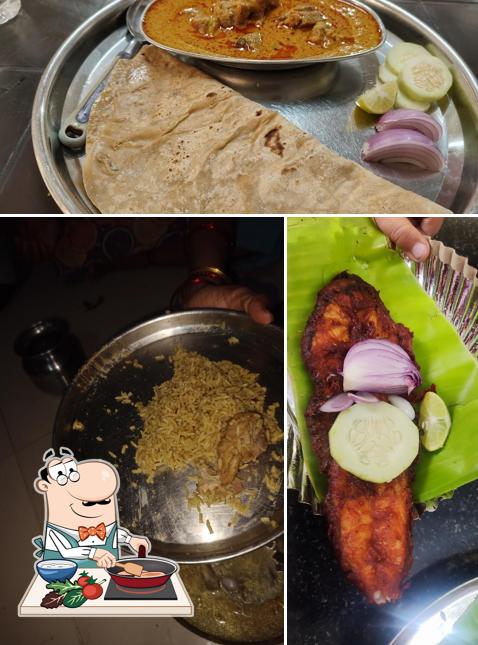 Chicken curry at Sree Tuljabhavani Hotel