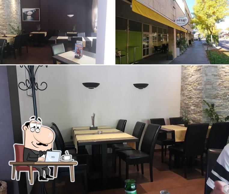 Gli interni di Gostilna in Pizzerija Dobro