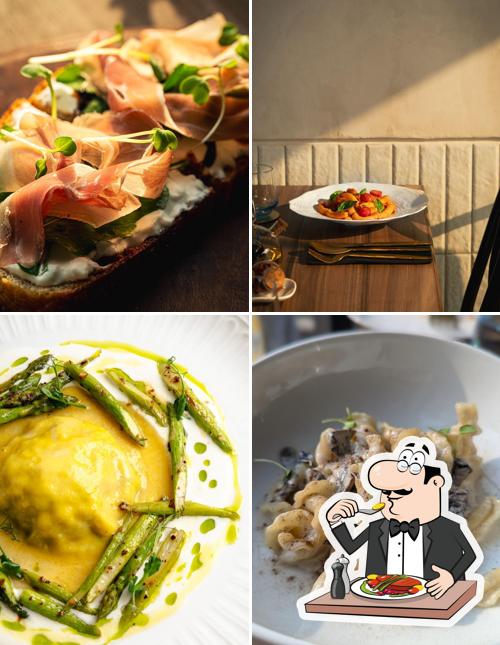 Food at Casa Pasta Bar
