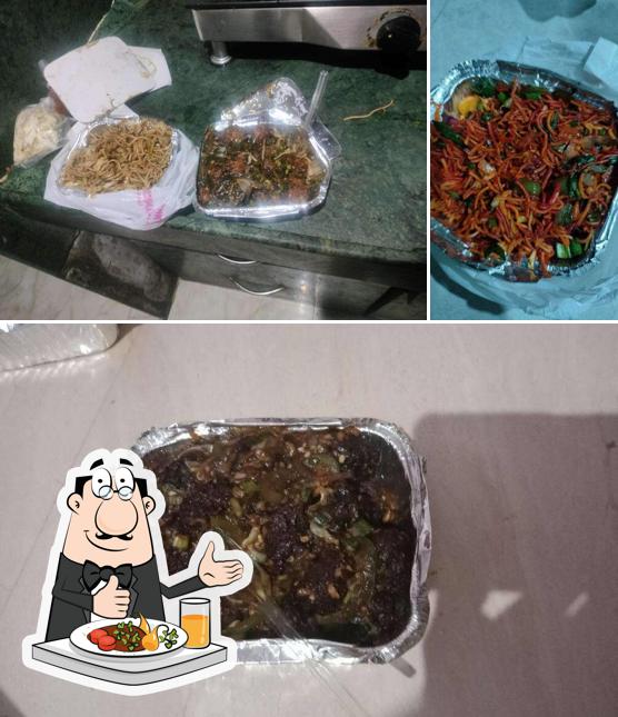 Food at Chatore's chat